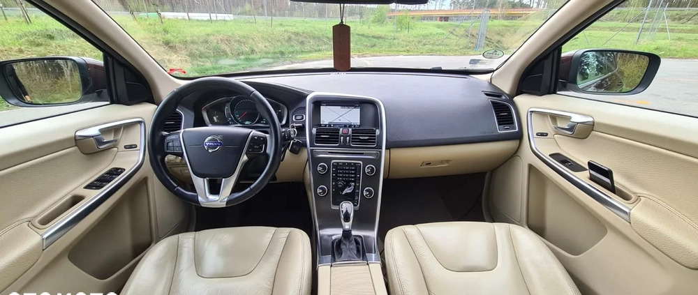 Volvo XC 60 cena 71900 przebieg: 290368, rok produkcji 2014 z Góra małe 596